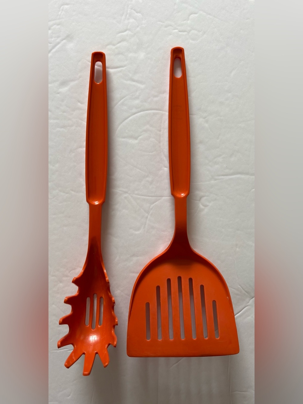 EKCO Orange Slotted Spatula & Slotted Spaghetti Pasta Spoon Scoop Vintage